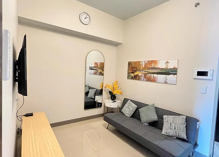 Apartment A1 In Mckinley Manila